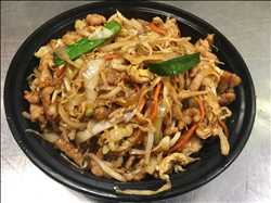 Mu Shu Pork (with 4 pancakes)